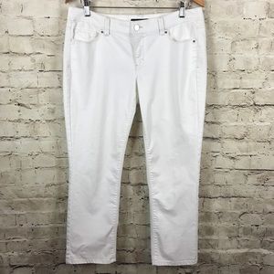 White House Black Market White Capri Jeans